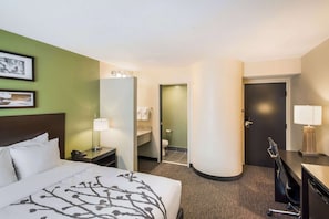 Quarto standard, 1 cama Queen, para não fumantes | Roupas de cama antialérgicas, escrivaninha