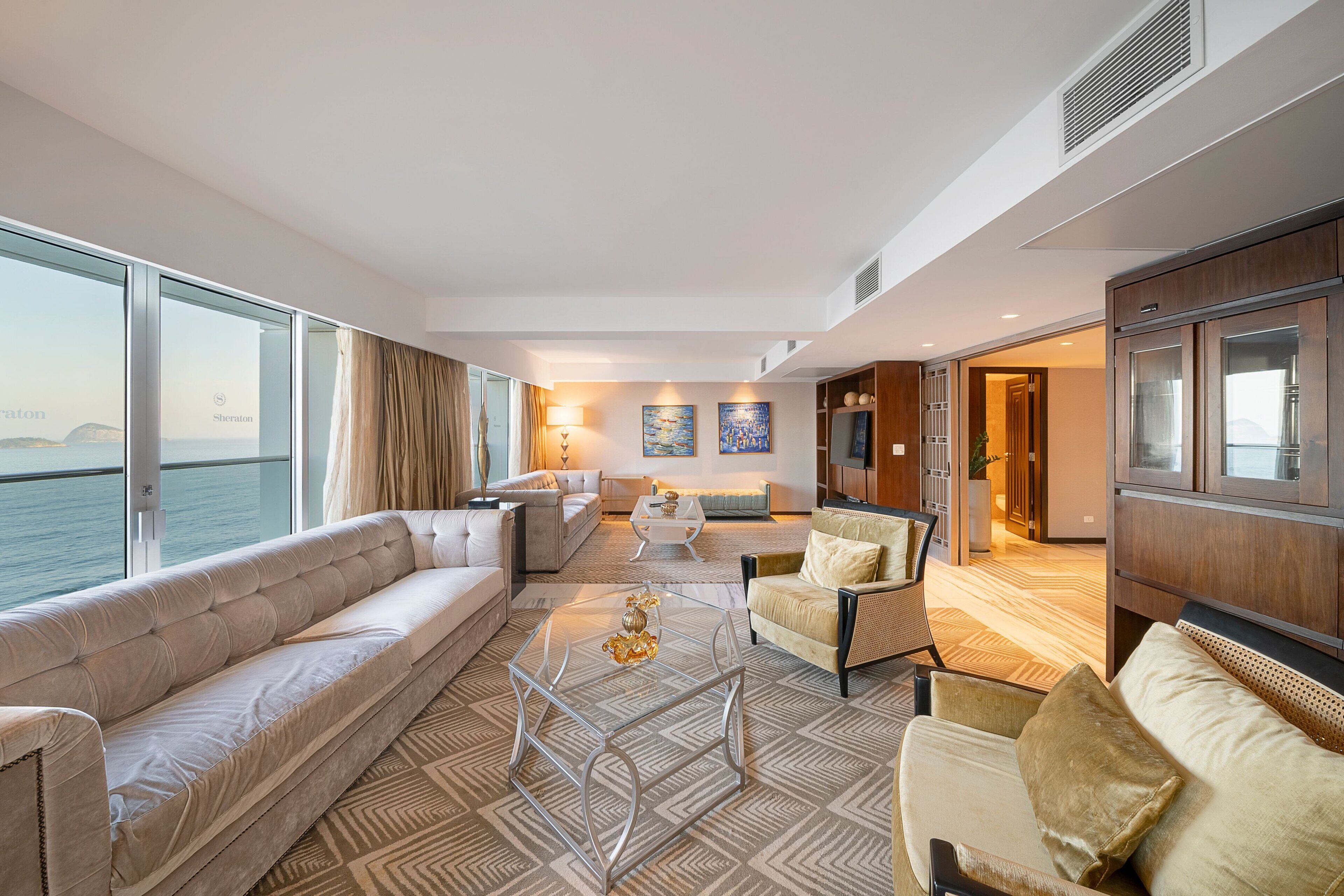 1 bedroom, minibar, in-room safe, desk