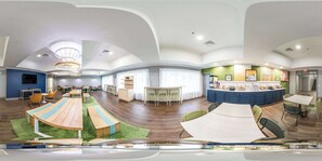 Restaurant - Spark by Hilton Commerce, GA (Commerce)