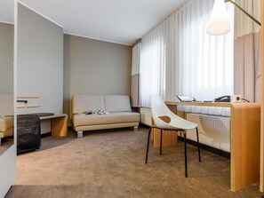 Superior kamer, 3 eenpersoonsbedden | Hypoallergeen beddengoed, Select Comfort-bedden, een kluis op de kamer
