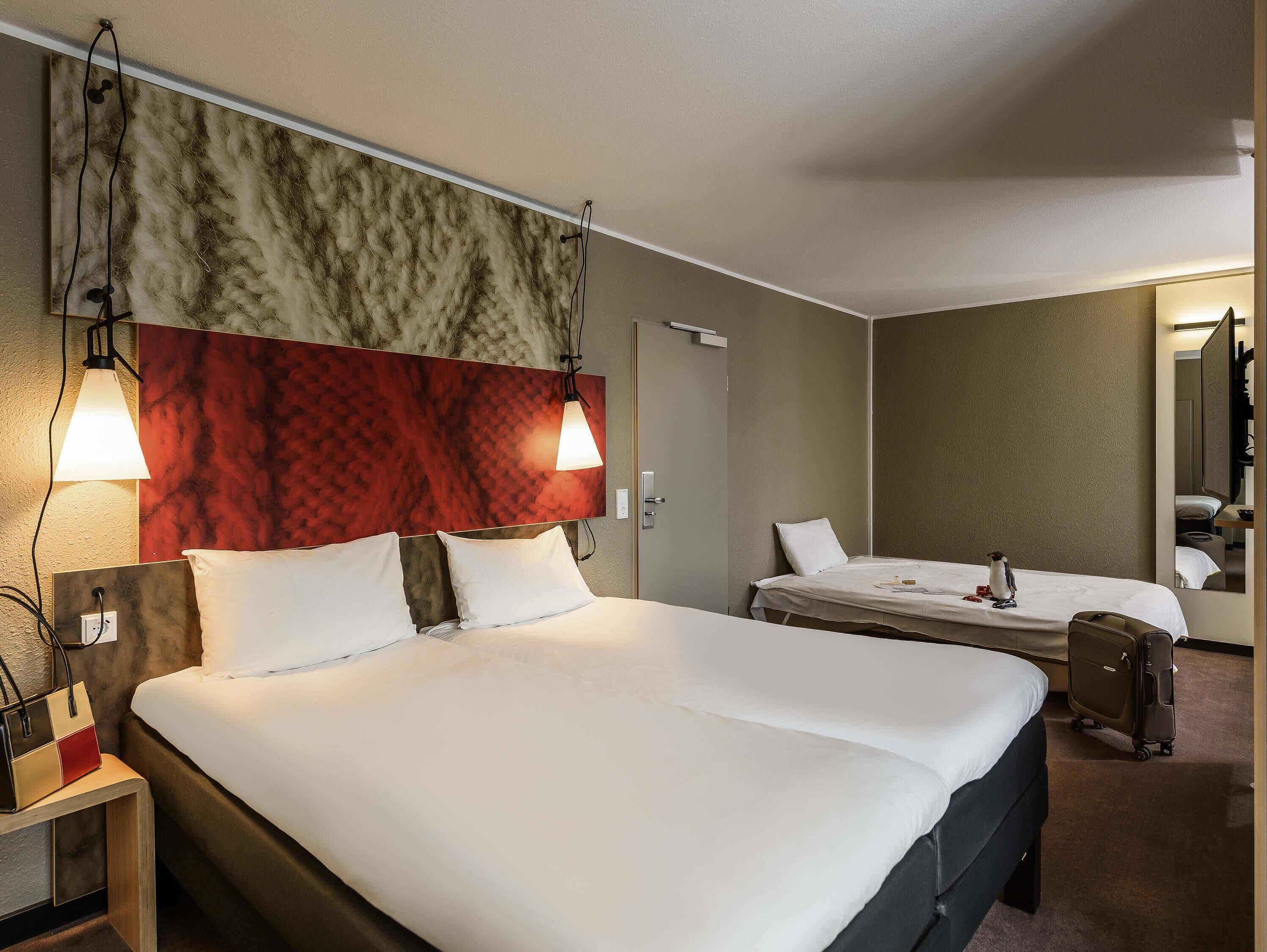 Junior Suite, Multiple Beds (Riverside)