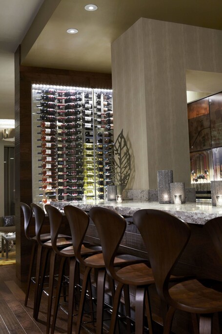 Renaissance Asheville Downtown Hotel - Image 3