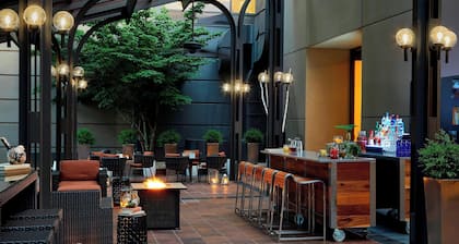Renaissance Asheville Downtown Hotel