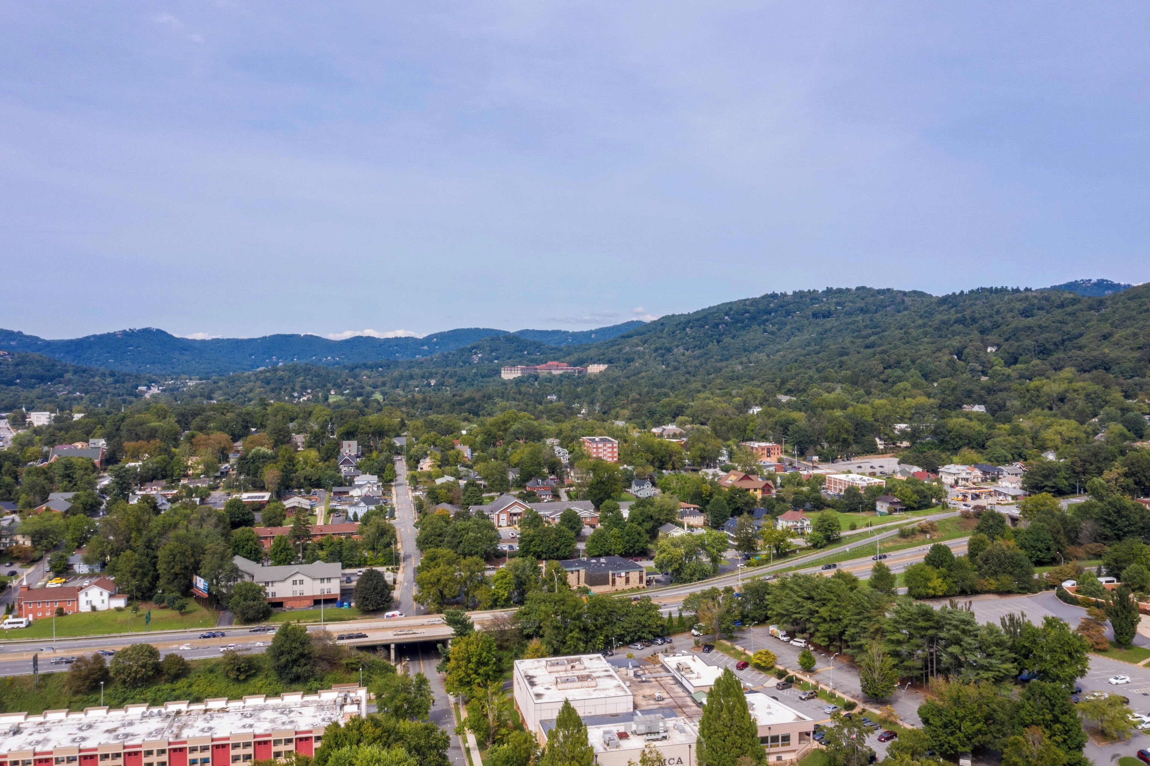 frette italian sheets, premium bedding, down duvets, pillow-top beds