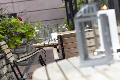 Renaissance Asheville Downtown Hotel - Image 8