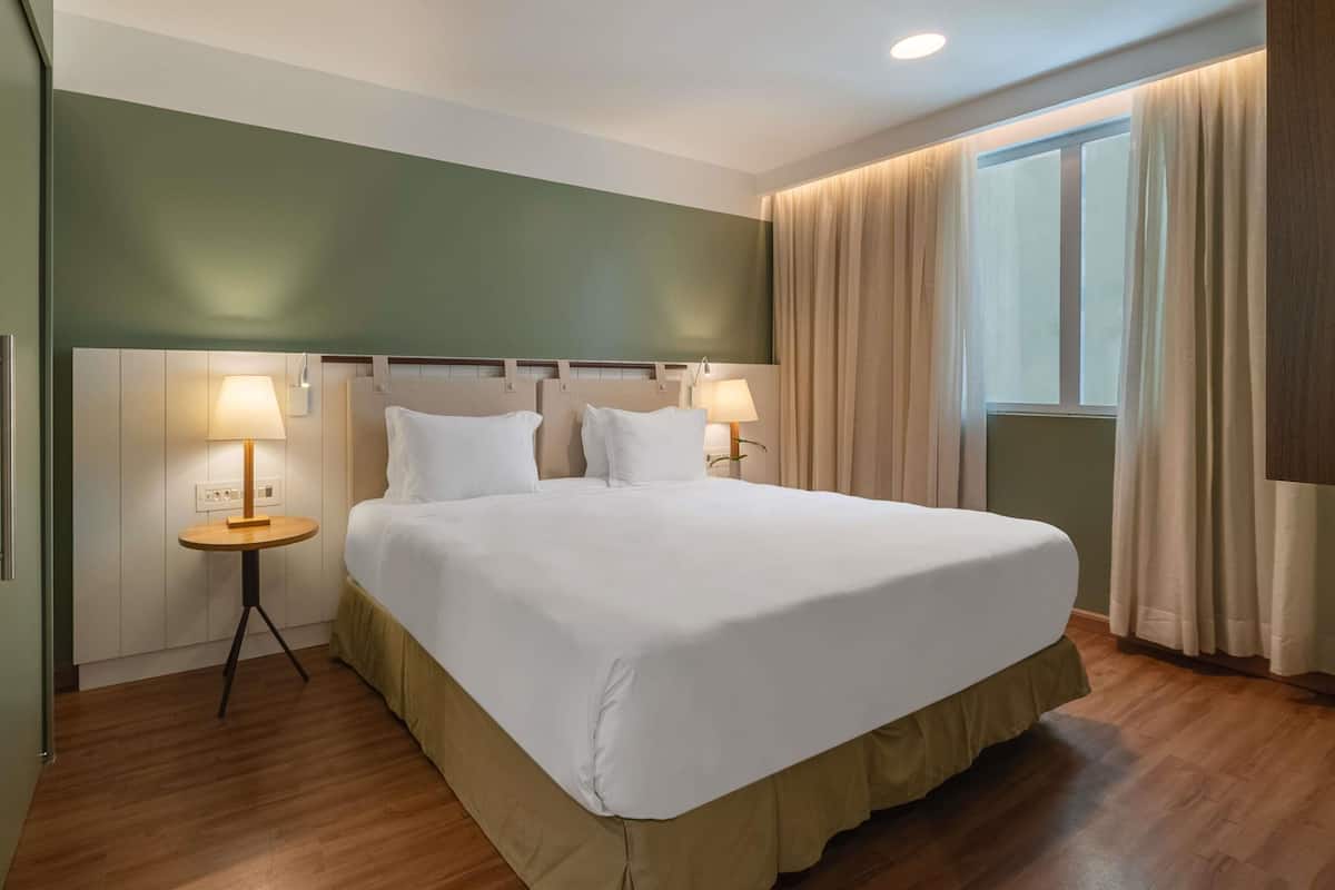 Family Room, 1 Double Bed with Sofa bed | Minibar, in-room safe, desk, laptop workspace