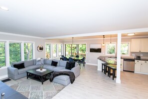 Three Bedroom Resort Home 450A