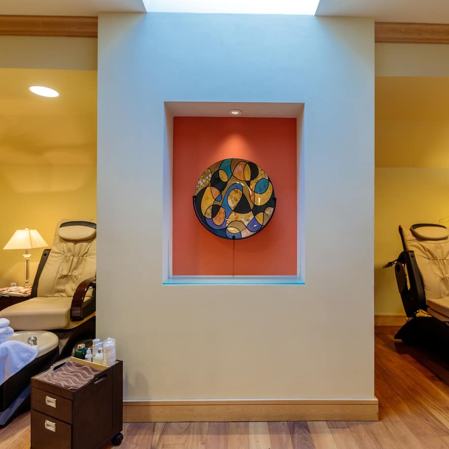 Couples treatment rooms, sauna, hot tub, steam room, body treatments