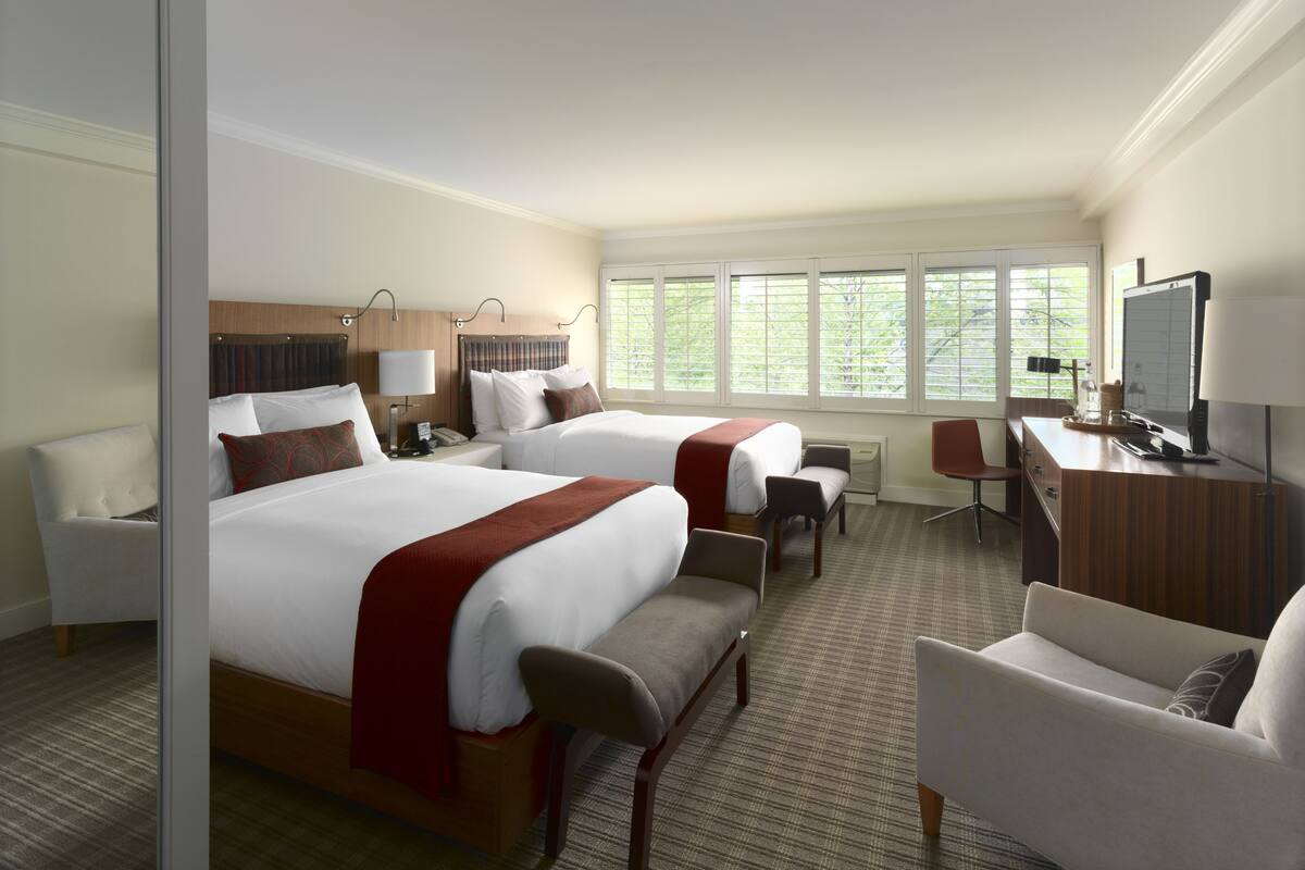 Deluxe 2 Double Beds | Hypo-allergenic bedding available, pillowtop beds, in-room safe, desk