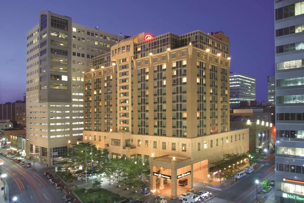 luxury hotels in Harrisburg