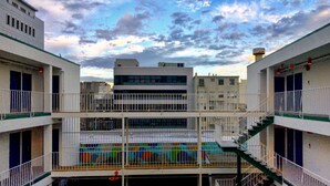 View from property - Oasis Inn (San Francisco)