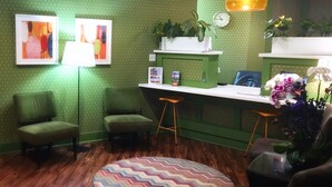 Reception - Oasis Inn (San Francisco)