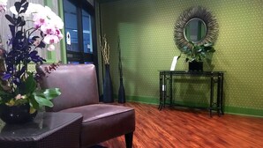 Lobby - Oasis Inn (San Francisco)