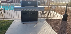 BBQ/picnic area