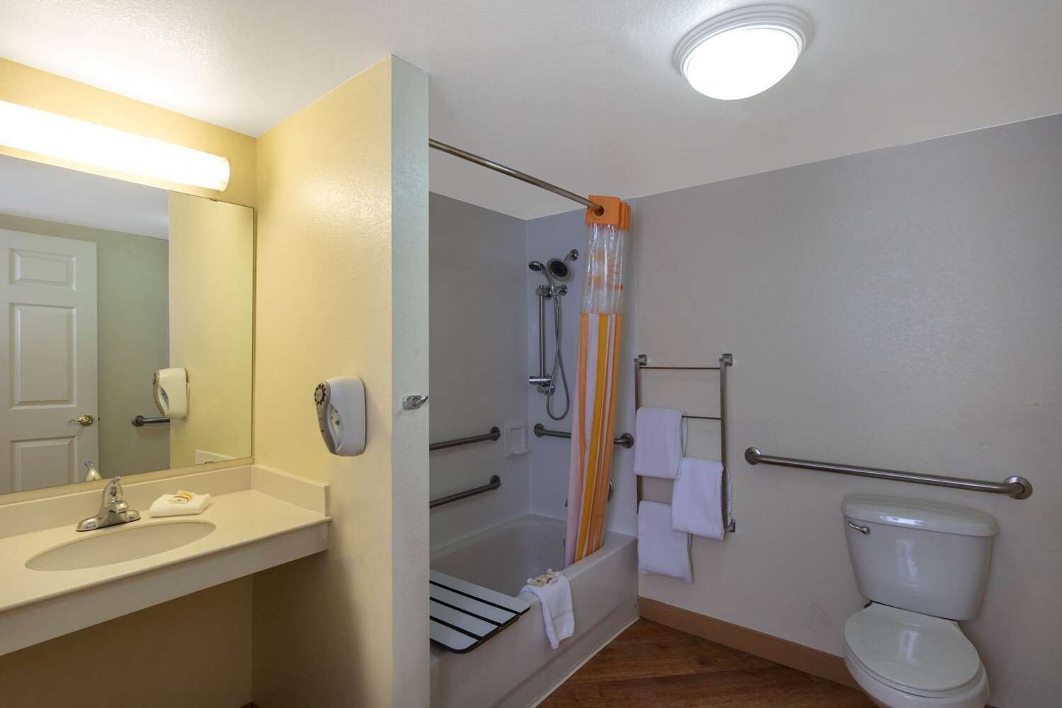 Free toiletries, hair dryer, towels