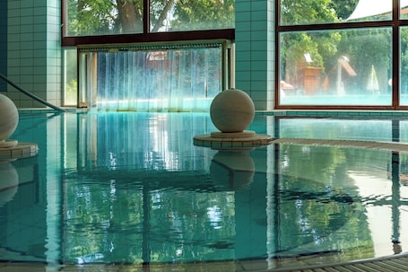 Indoor pool, outdoor pool