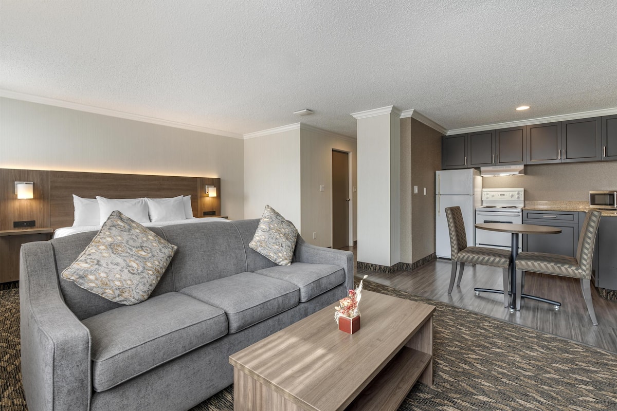 Suite, 1 King-Bett, Nichtraucher, Kochnische