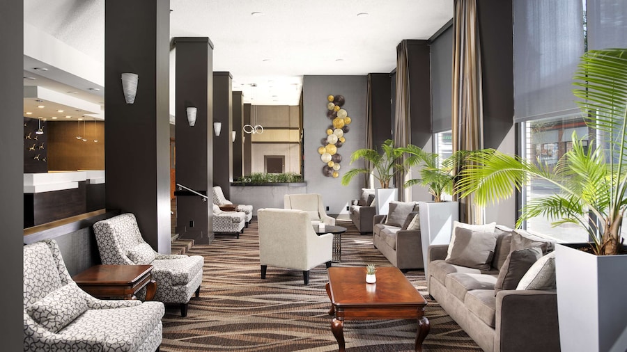 Best Western Plus Carlton Plaza Hotel