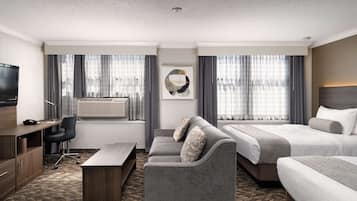 Suite, 2 Double Beds, Non Smoking, Kitchen (with Sofabed) | In-room safe, desk, laptop workspace, iron/ironing board