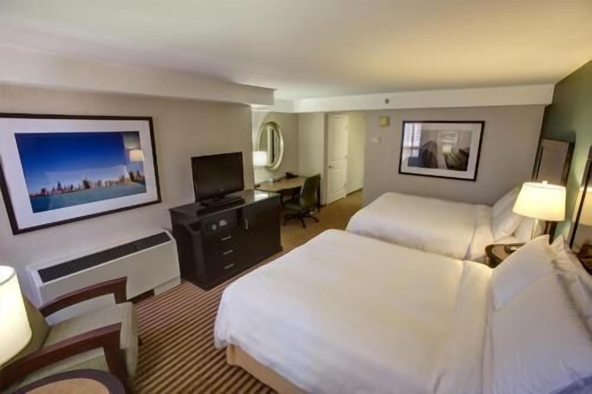 Premium bedding, pillow-top beds, in-room safe, iron/ironing board