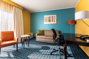 Desk, blackout drapes, iron/ironing board, free WiFi