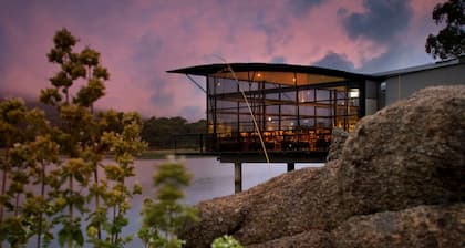 Novotel Lake Crackenback Resort & Spa
