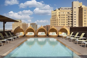 Outdoor pool, open 6:00 AM to 10:00 PM, free pool cabanas, pool loungers - Hyatt Regency San Antonio Riverwalk (San Antonio)