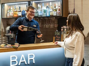 Bar (en la propiedad)