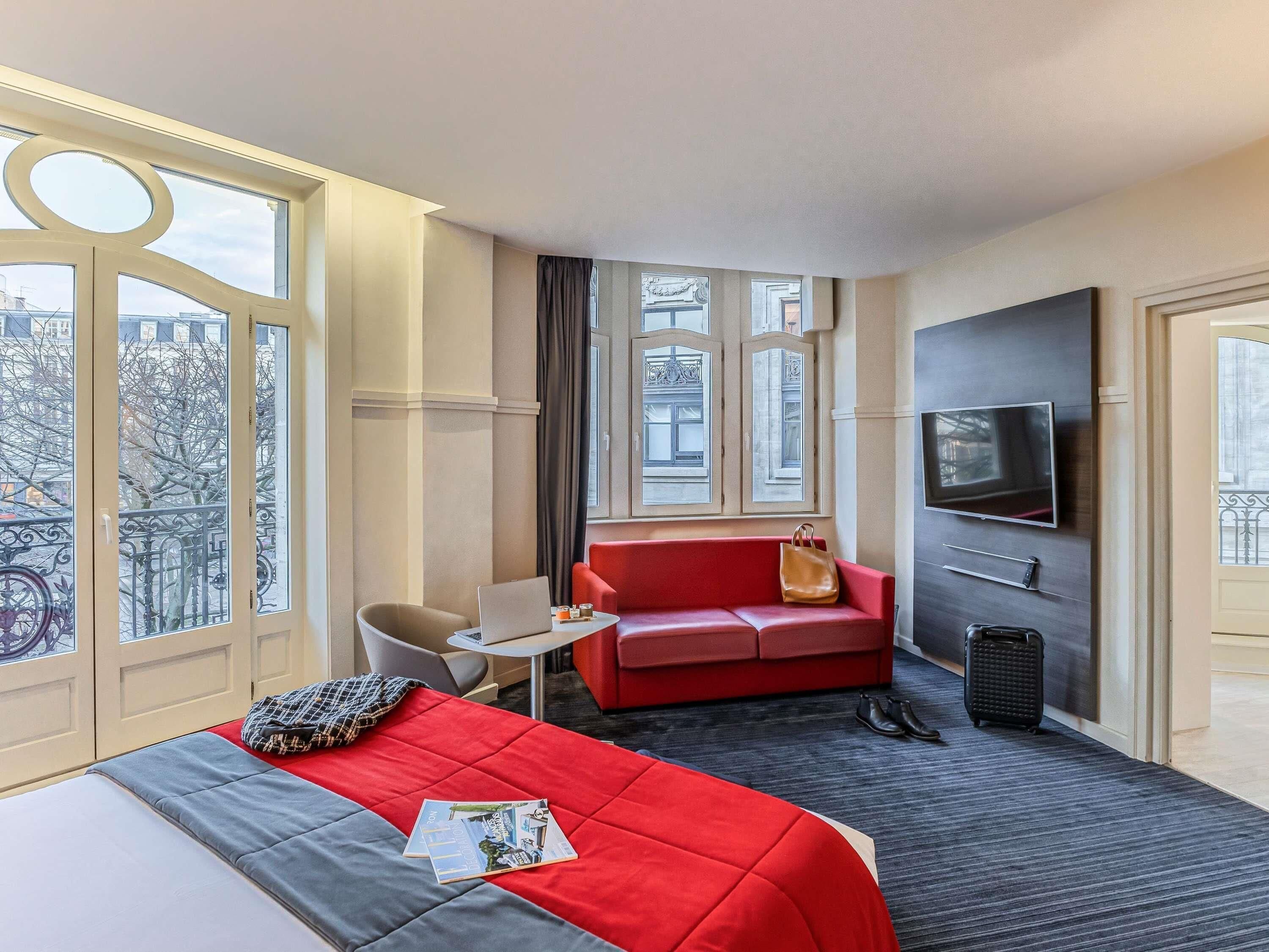 Couette en duvet d'oie, coffres-forts dans les chambres, bureau