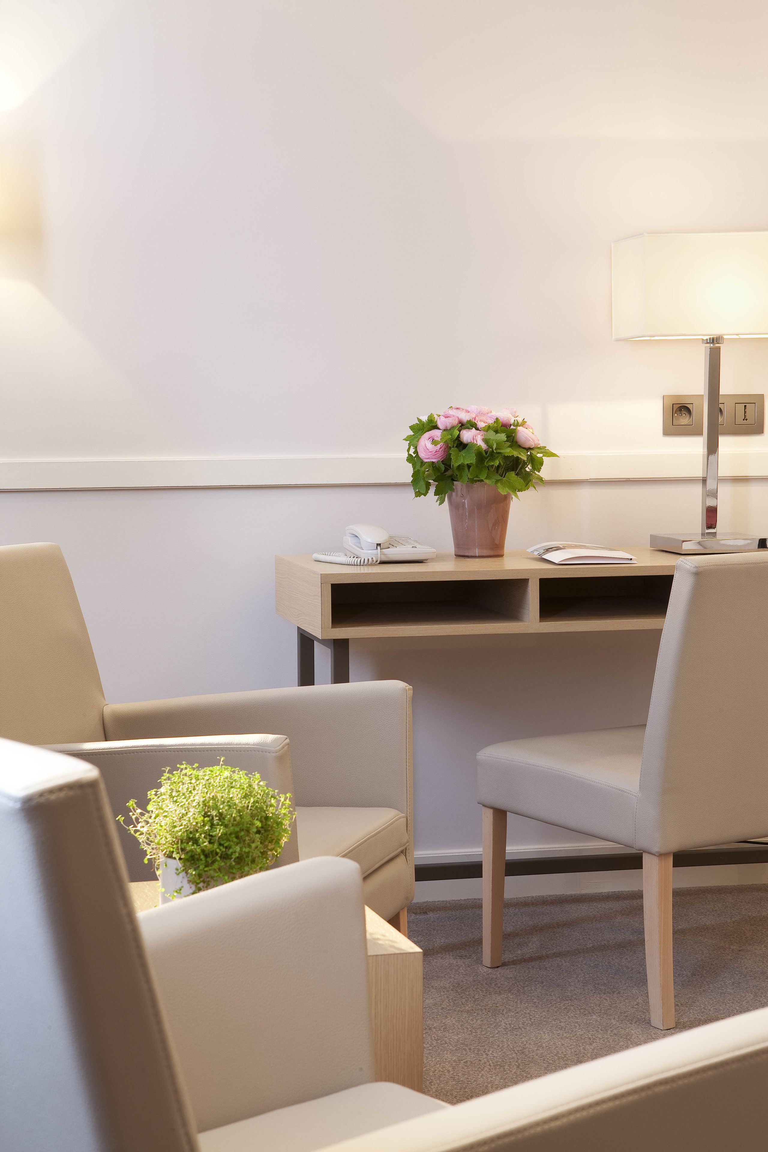 1 bedroom, premium bedding, minibar, in-room safe