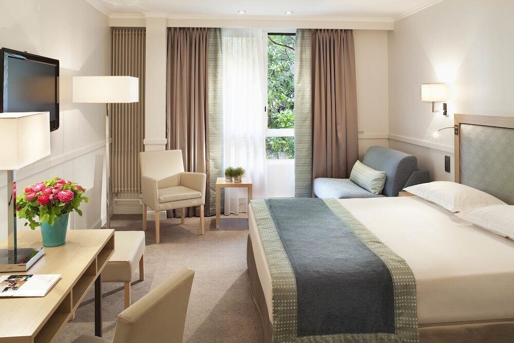1 habitación, ropa de cama de alta calidad y minibar 