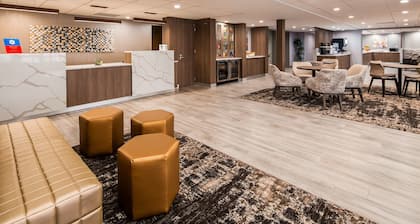 SureStay Plus Hotel by Best Western Chicago Lombard