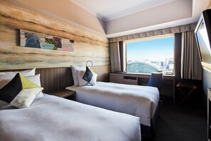 Standard Room, 2 Twin Beds | Premium bedding, down comforters, minibar, in-room safe - ANA Crowne Plaza Kanazawa by IHG (Kanazawa)