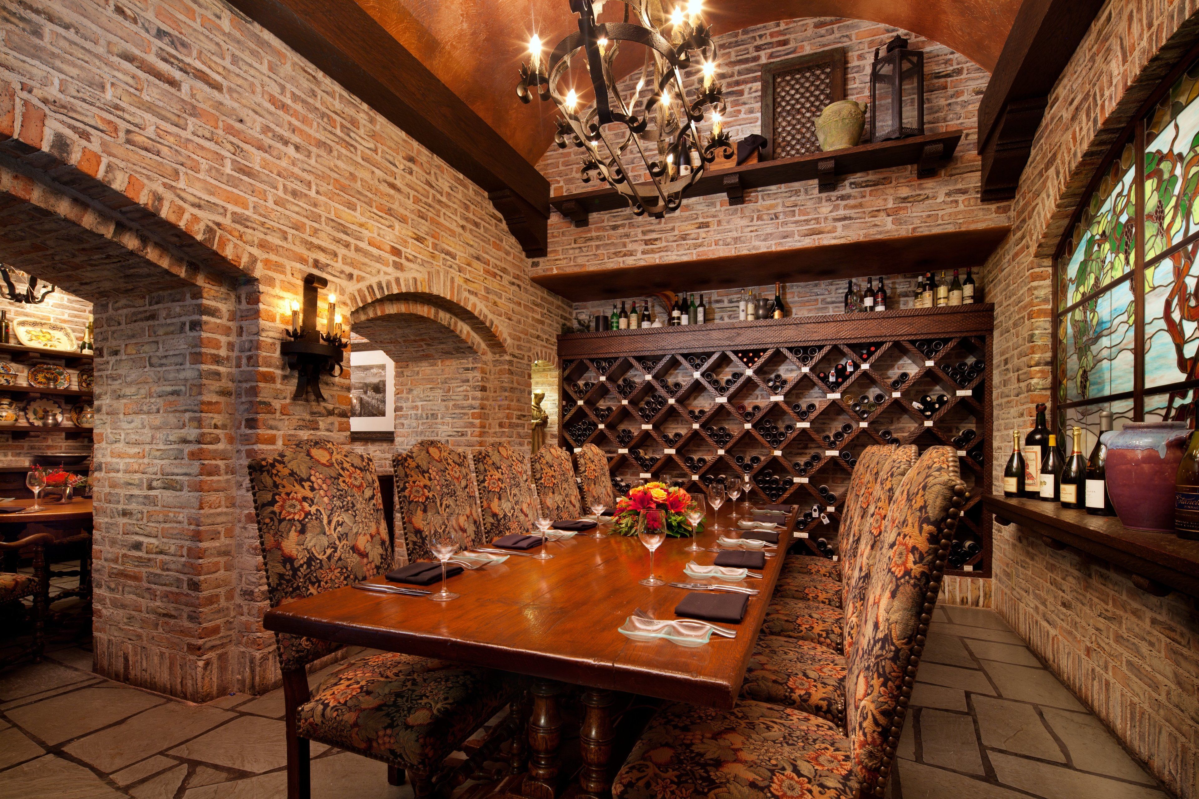 breakfast and lunch served