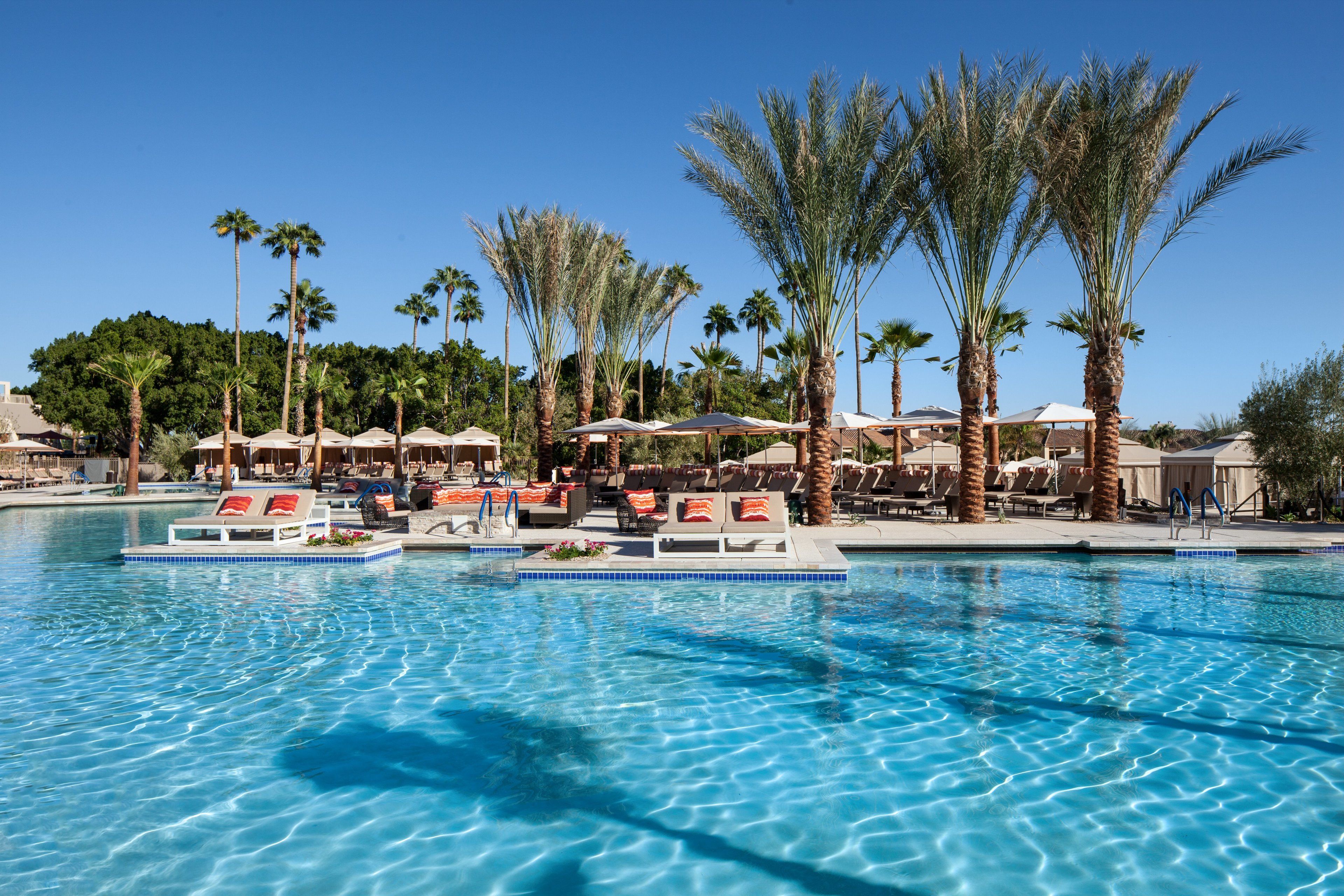 9 outdoor pools, pool cabanas (surcharge), pool umbrellas