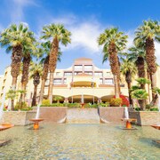 Renaissance Palm Springs Hotel