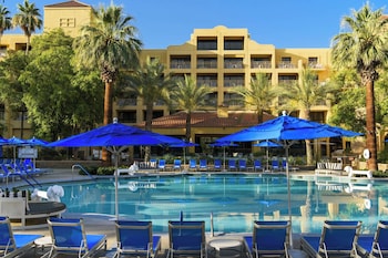 Renaissance Palm Springs Hotel