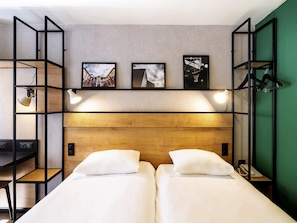 Standard Room, 2 Single Beds