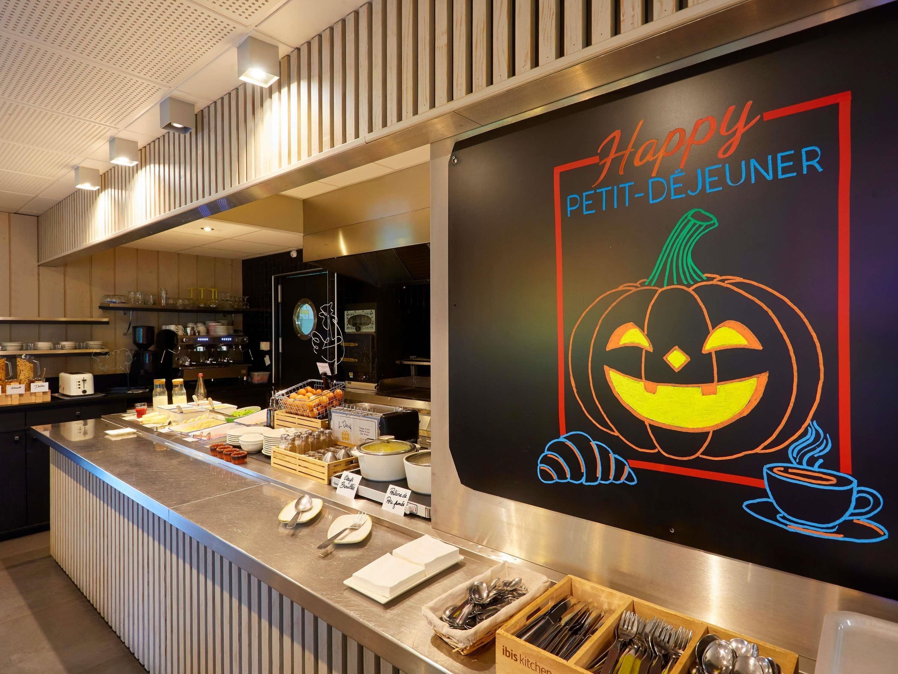 daily buffet breakfast (eur 13.90 per person)