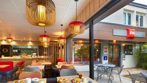 Ảnh chưa phân loại, 4 trong số 63 ảnh, nút