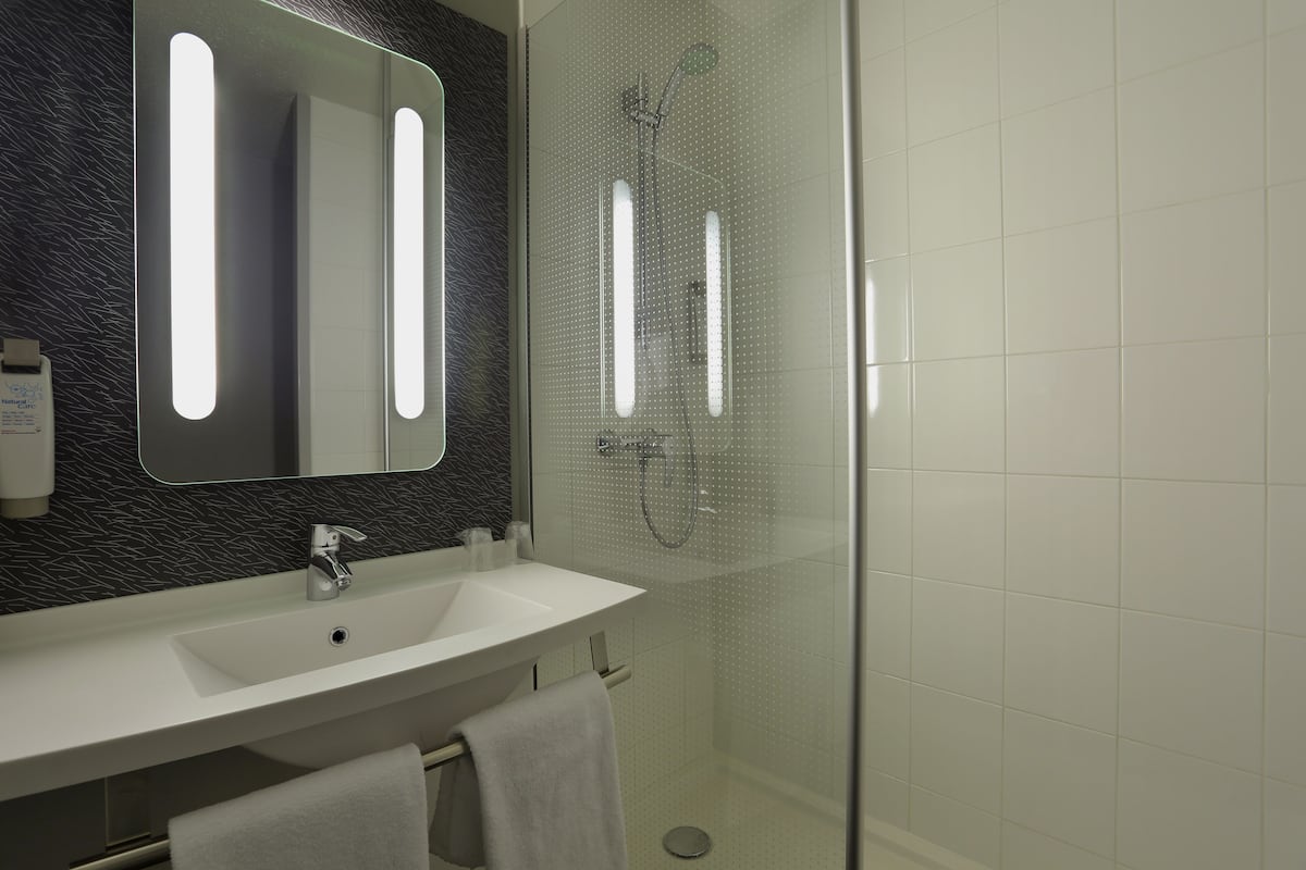 double or twin room | bathroom | eco-friendly toiletries, hair dryer, towels