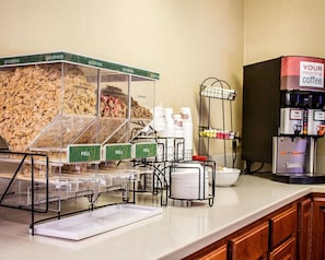 Free daily continental breakfast