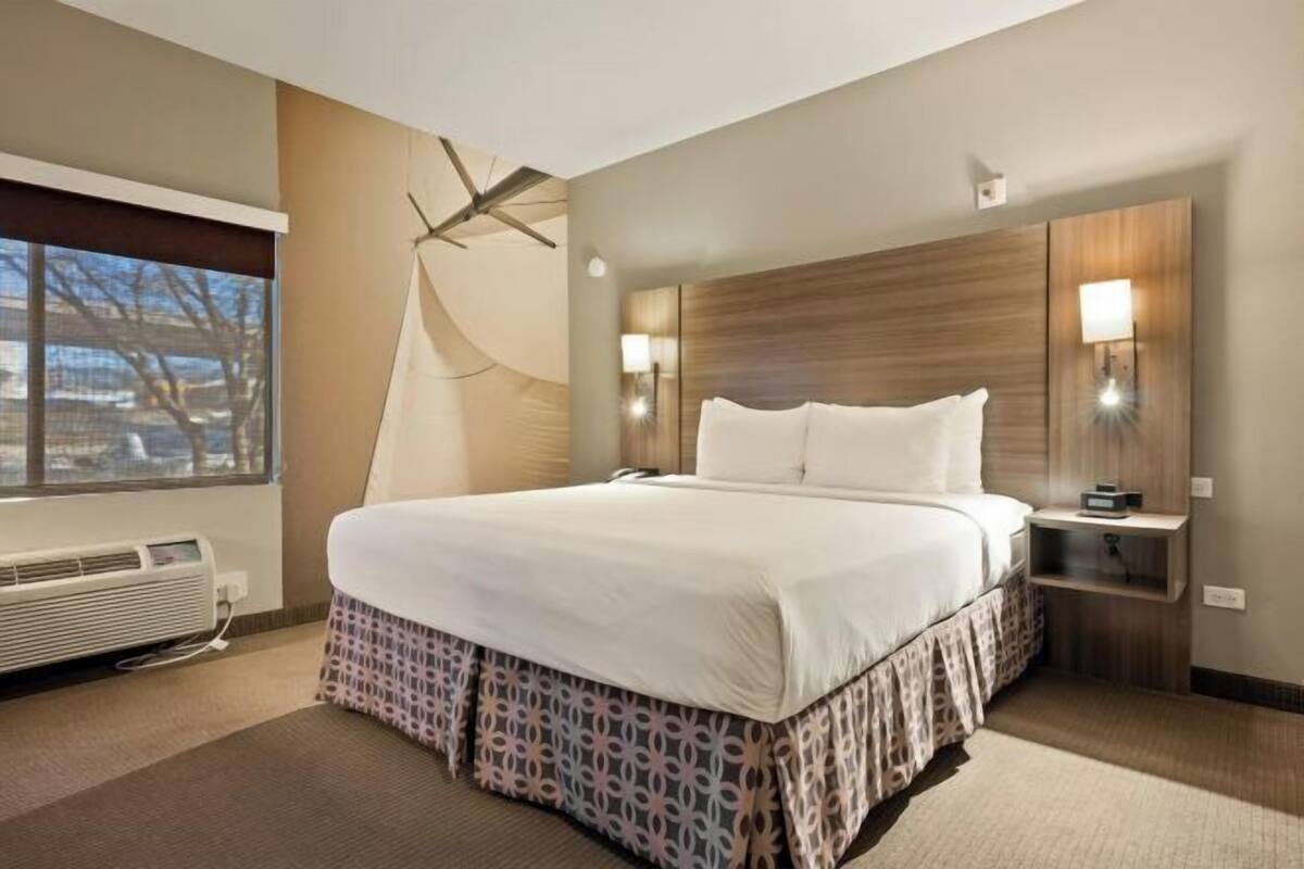 In-room safe, desk, blackout drapes, iron/ironing board