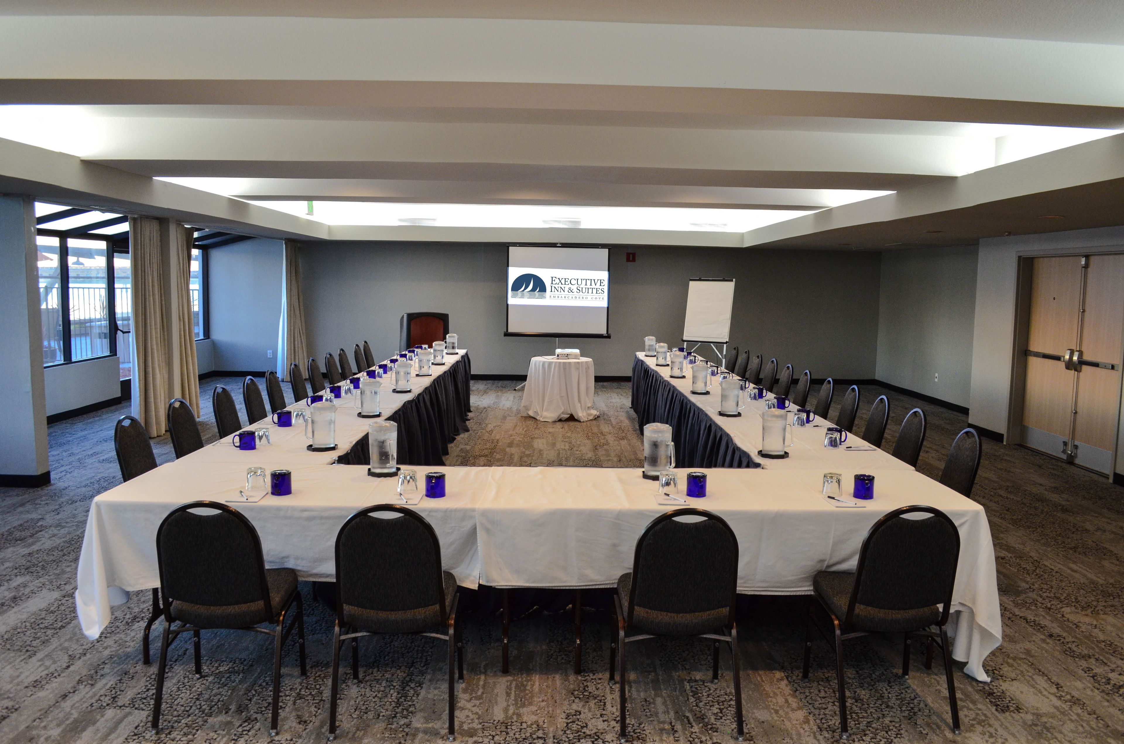 Photo - Executive Inn & Suites Oakland