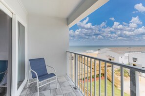 Beach/ocean view