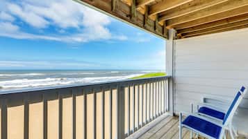 Beach/ocean view