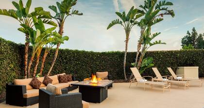 Holiday Inn La Mirada – Buena Park by IHG