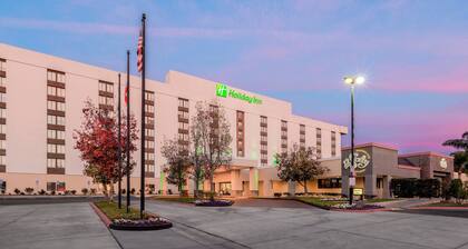 Holiday Inn La Mirada – Buena Park by IHG