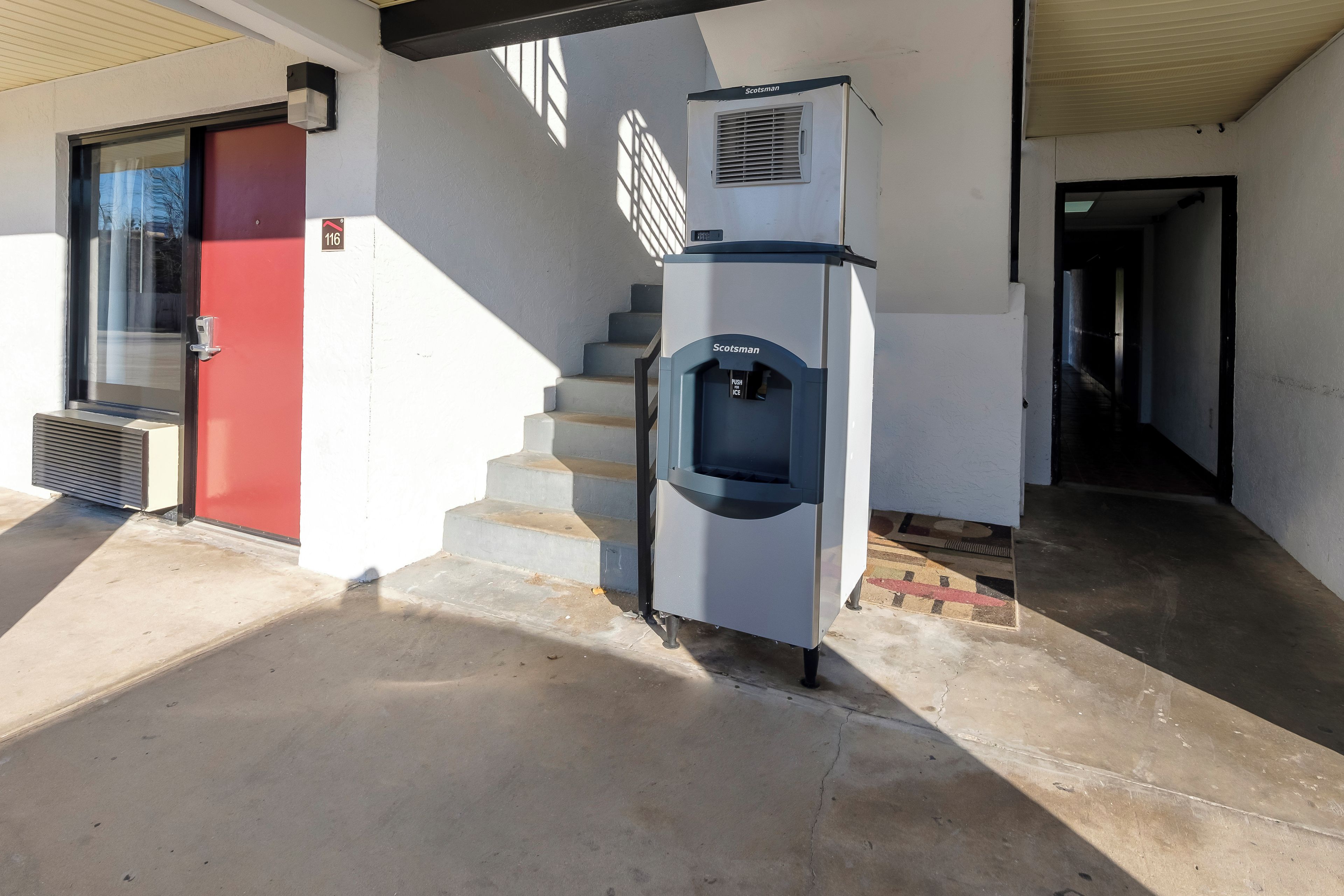 Vending machine