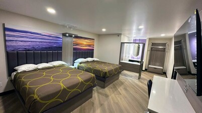 Costa Mesa Inn